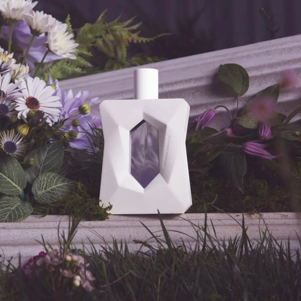 ARIANA GRANDE GOD IS WOMAN DM 100 ML